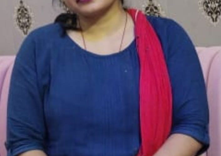 नीतू गुप्ता बिहार में शिक्षिका के पद पर चयन होने से परिवार में खुशियों का माहौल।