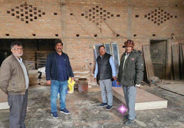 जनपद की विभिन्न औद्योगिक इकाइयों पर कृषि विभाग ने की छापेमारी