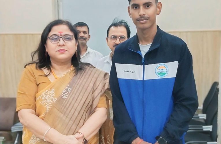 विश्वविद्यालय के छात्र सनी सिंह दिखाएंगे राष्ट्रीय किक बॉक्सिंग प्रतियोगिता में दमखम