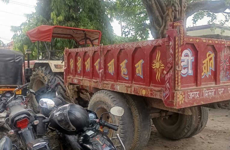 भट्ठे का मिट्टी लदा ट्रैक्टर ट्राली ने किशोर को रौदा मौत