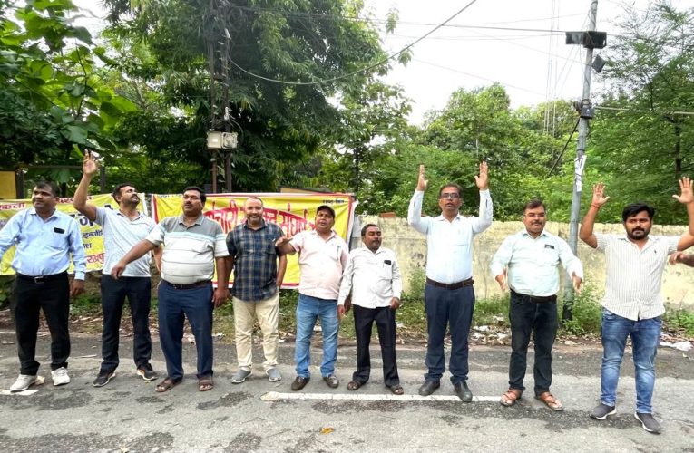 पॉवर कारपोरेशन के अध्यक्ष द्वारा निधि नारंग के सेवा विस्तार हेतु भेजे गए पत्र से बिजली कर्मचारियों में भारी गुस्सा व्याप्त