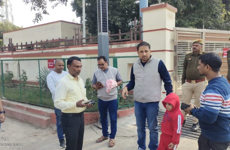नगर आयुक्त का निरीक्षण: सफाई व्यवस्था और हरियाली बढ़ाने के लिए दिए अहम निर्देश