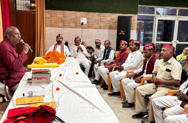 कैबिनेट मंत्री डॉ. संजय निषाद का सोनभद्र दौरा, चोपन में कार्यकर्ताओं की समीक्षा बैठक आयोजित