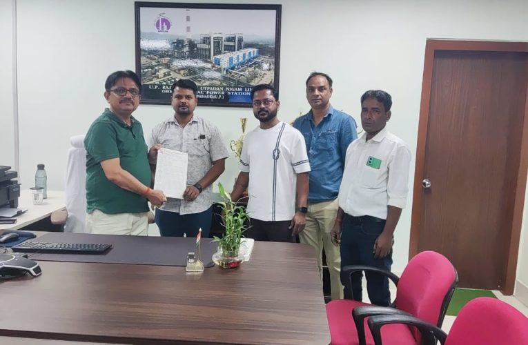 ओबरा तापीय परियोजना बिजली कर्मचारियों ने घेरा प्रबंधन, मांगों को लेकर सौंपा ज्ञापन –