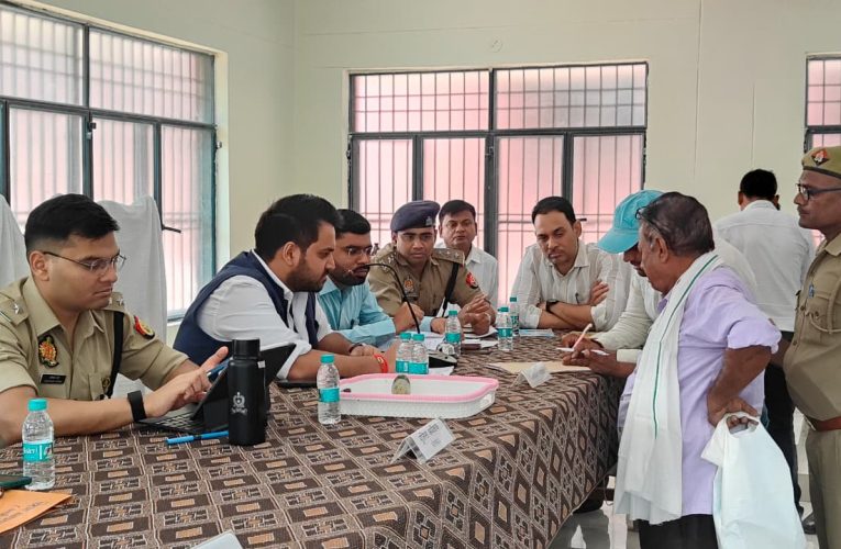 संपूर्ण समाधान दिवस में जिलाधिकारी ने फार्मर रजिस्ट्री अभियान की समीक्षा कर दिए आवश्यक निर्देश