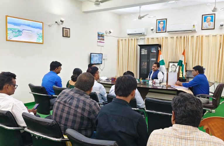 मेडिकल कॉलेज की व्यवस्थाओं और निर्माण कार्यों की गुणवत्ता पर डीएम सख्त.