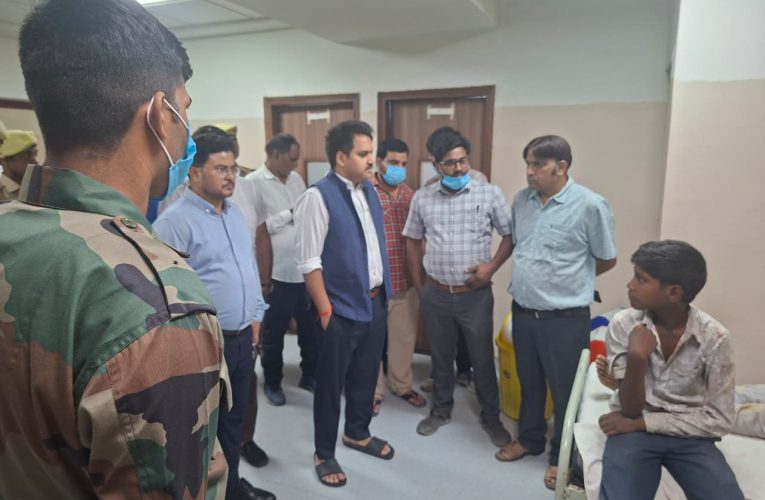 खुशियों के सफर में दर्दनाक अंत, बारातियों की पिकअप पलटने से तीन की मौत, कई घायल.