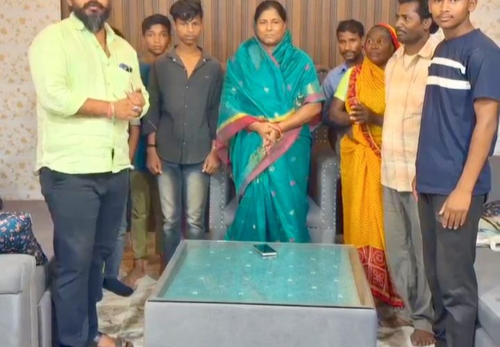 सोनभद्र टीम निशा-बबलू की कोशिशें लाईं रंग, 24 घंटे के भीतर मिले लापता 4 मासूम