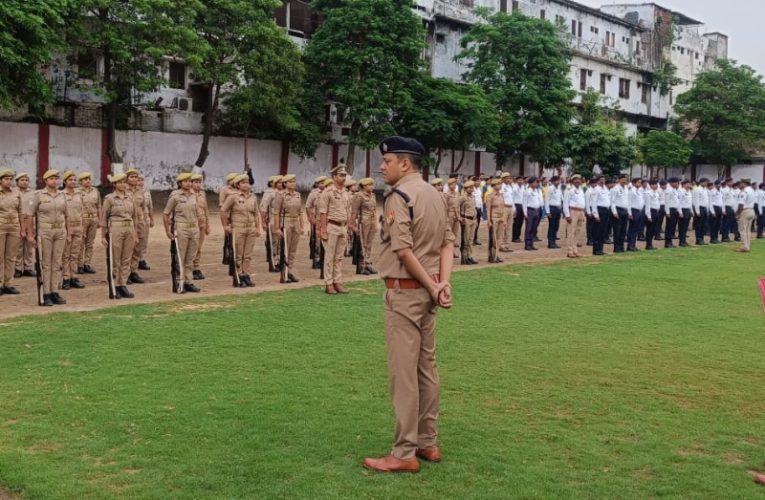 एसएसपी ने शुक्रवार परेड का किया निरीक्षण, पुलिसकर्मियों को दिए आवश्यक निर्देश