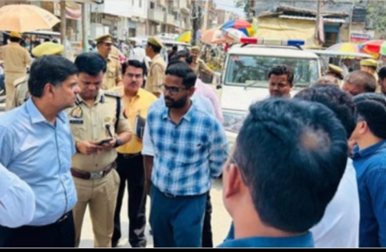 सराफा बाजार से हटेगा अतिक्रमण, नहीं तो होगा चालान; कमिश्नर- डीआईजी ने किया निरीक्षण