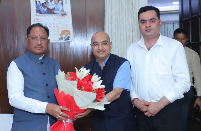 सुपीरियर ग्रुप ऑफ इंडस्ट्रीज के प्रमोटर्स ने मुख्यमंत्री विष्णु देव साय से की शिष्टाचार भेंट