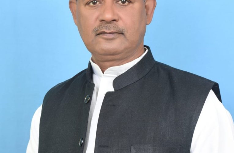 पार्टी को मजबूत बनाने का संकल्प, सक्रिय हुए पथरदेवा प्रभारी राघवेंद्र राम द्विवेदी