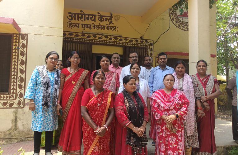 सीएमओ ने पीपीगंज नया प्राथमिक स्वास्थ्य केंद्र का किया औचक निरीक्षण