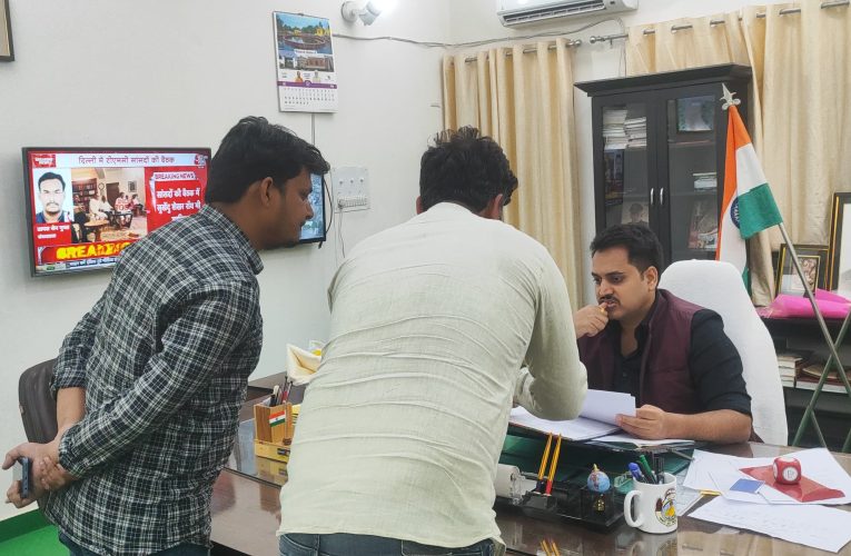 आईजीआरएस शिकायतों में लापरवाही पर डीएम सख्त, जल निगम ग्रामीण का वेतन रोका.पूर्वा टाइम्स – समाचार