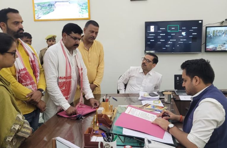 टीईटी पूर्व नियुक्त शिक्षकों के हितों की रक्षा की मांग, राष्ट्रीय शैक्षिक महासंघ ने सौंपा ज्ञापन