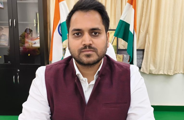 जिलाधिकारी चर्चित गौड़ के निर्देश पर नियम विरुद्ध आवासीय पट्टों का निरस्तीकरण –