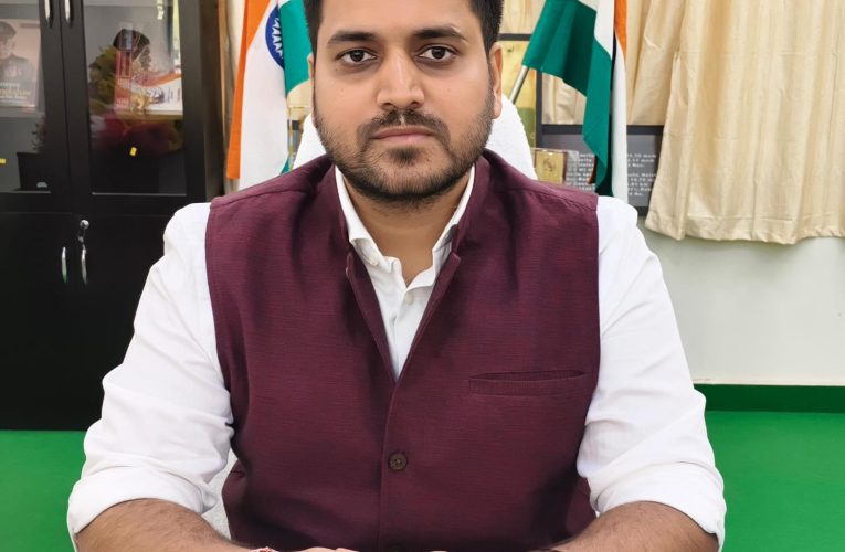 सोनभद्र के औद्योगिक विकास के लिए योगी सरकार कर रही युद्ध स्तर पर प्रयास