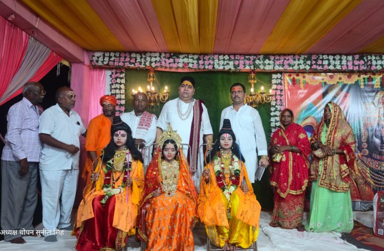 सीता विदाई प्रसंग सुन भावुक हुए श्रद्धालु, रामकथा में गूंजे भक्ति और राष्ट्रभक्ति के स्वर