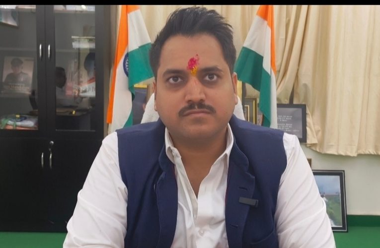 वाराणसी खण्ड स्नातक एवं शिक्षक निर्वाचन का कार्यक्रम घोषित, 23 अक्टूबर को होगा मतदान