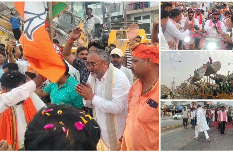 सेवा संकल्प यात्रा के स्वागत समारोह में विधायक ने दिया स्वच्छता का संदेश, सड़क से उठाई प्लास्टिक थैली.पूर्वा टाइम्स – ब्यूरो