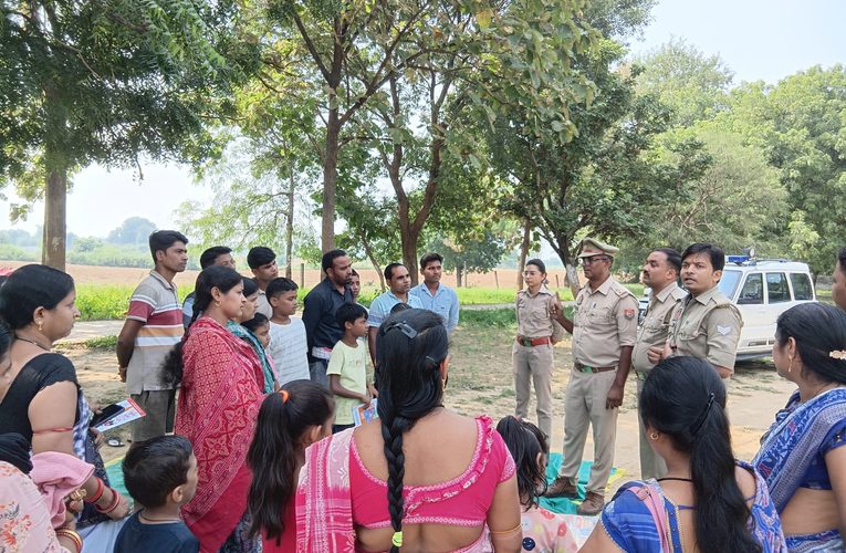 चोपन पुलिस ने विद्यार्थियों को मिशन शक्ति और साइबर फ्रॉड के प्रति किया जागरूक.